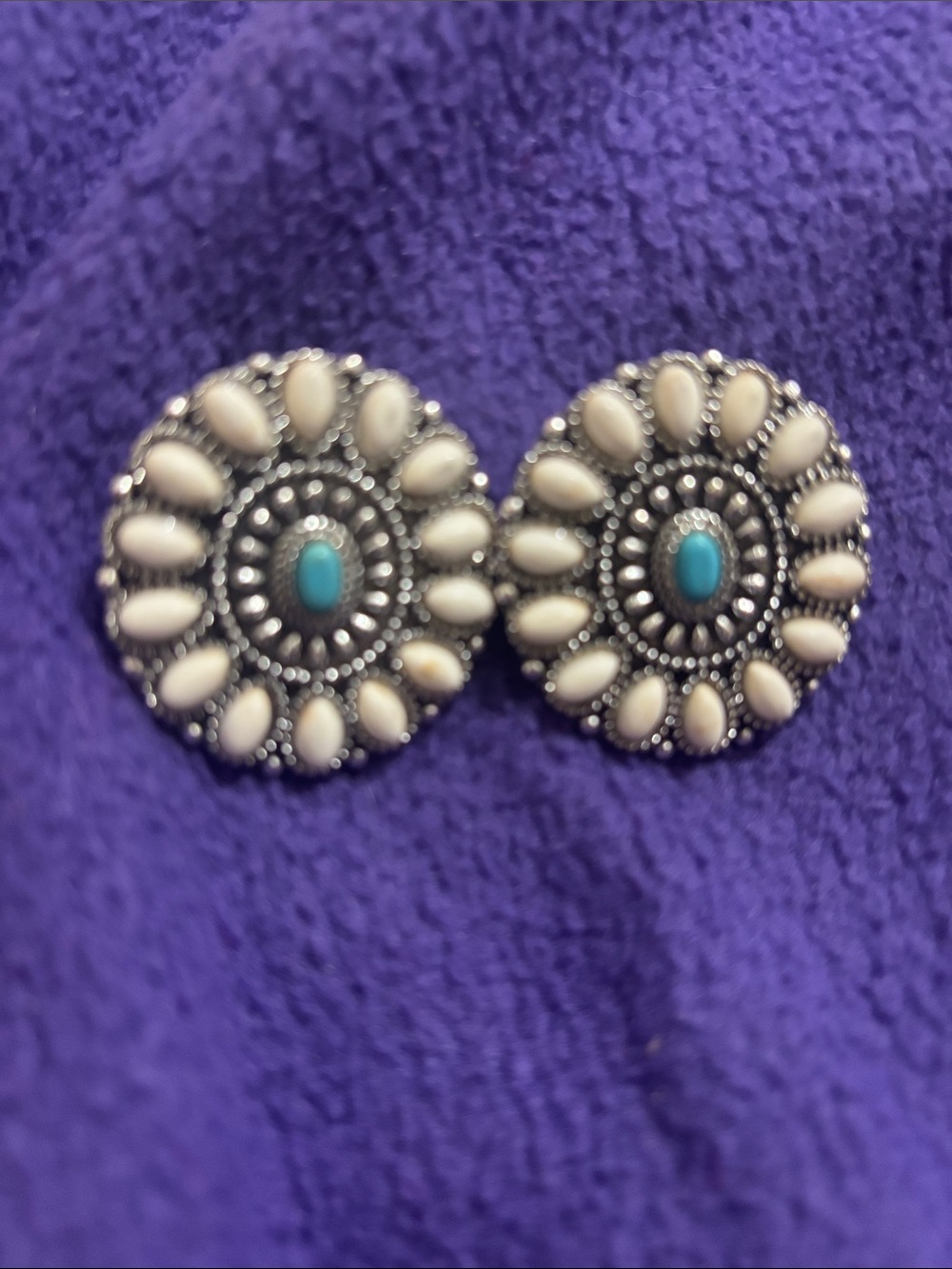 White and Turquoise Floral Cluster Stud Earrings